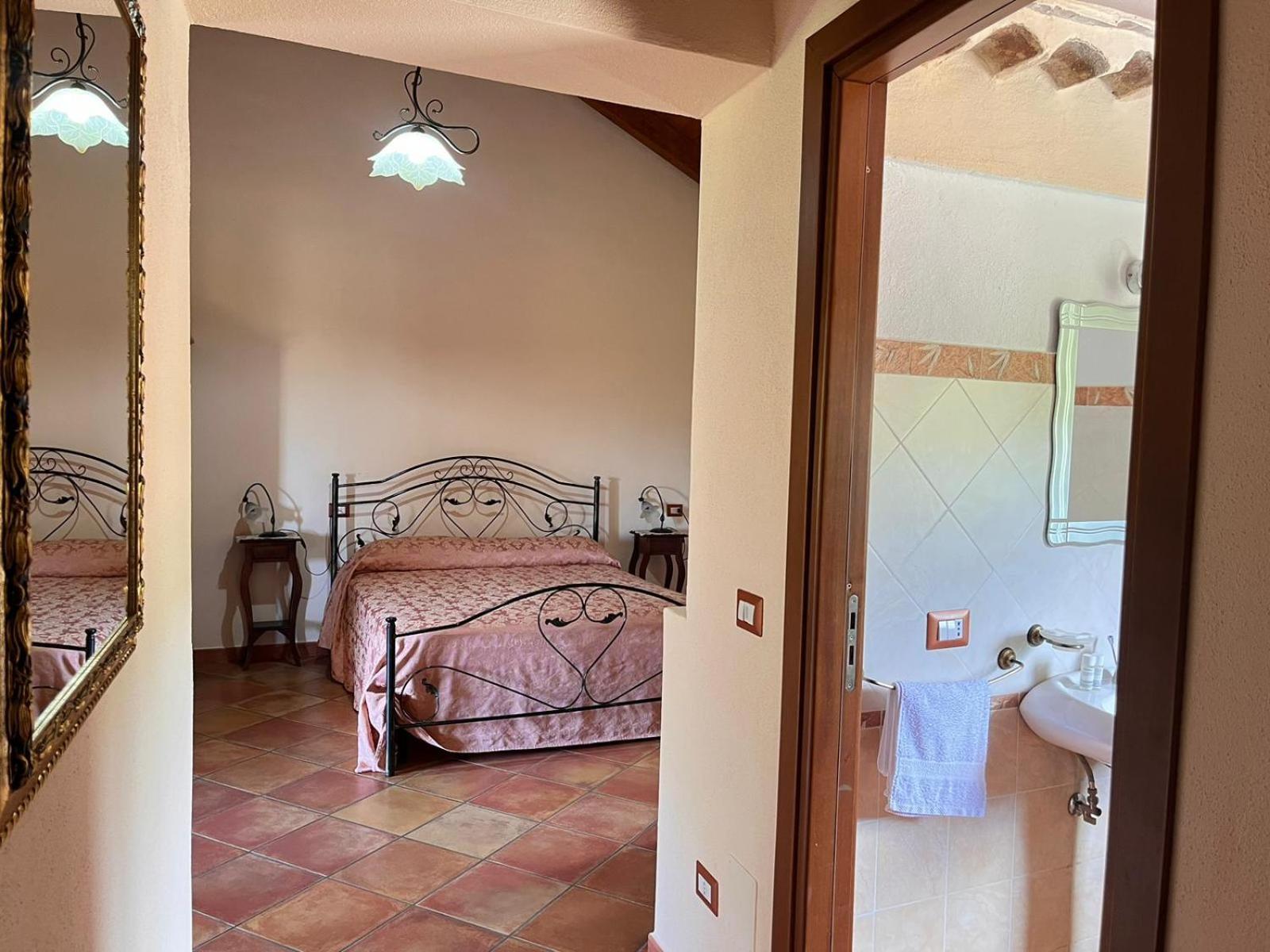Country House B&B Antica Dimora Del Sole Camerota Buitenkant foto