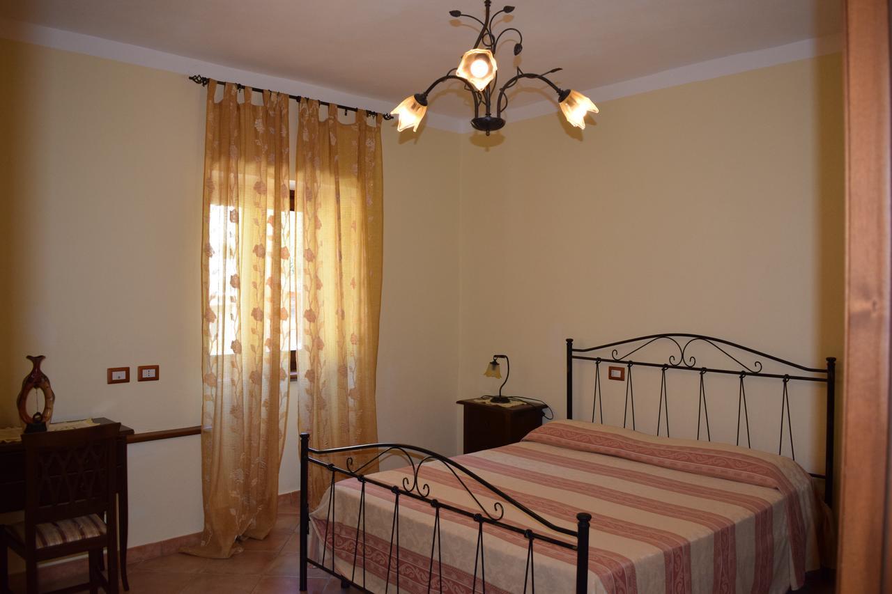 Country House B&B Antica Dimora Del Sole Camerota Buitenkant foto